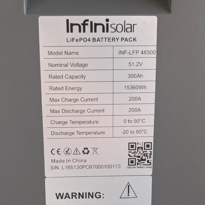 Batería de litio LifePO4 InfiniSolar 48V-300Ah | 6000 ciclos — vista 3